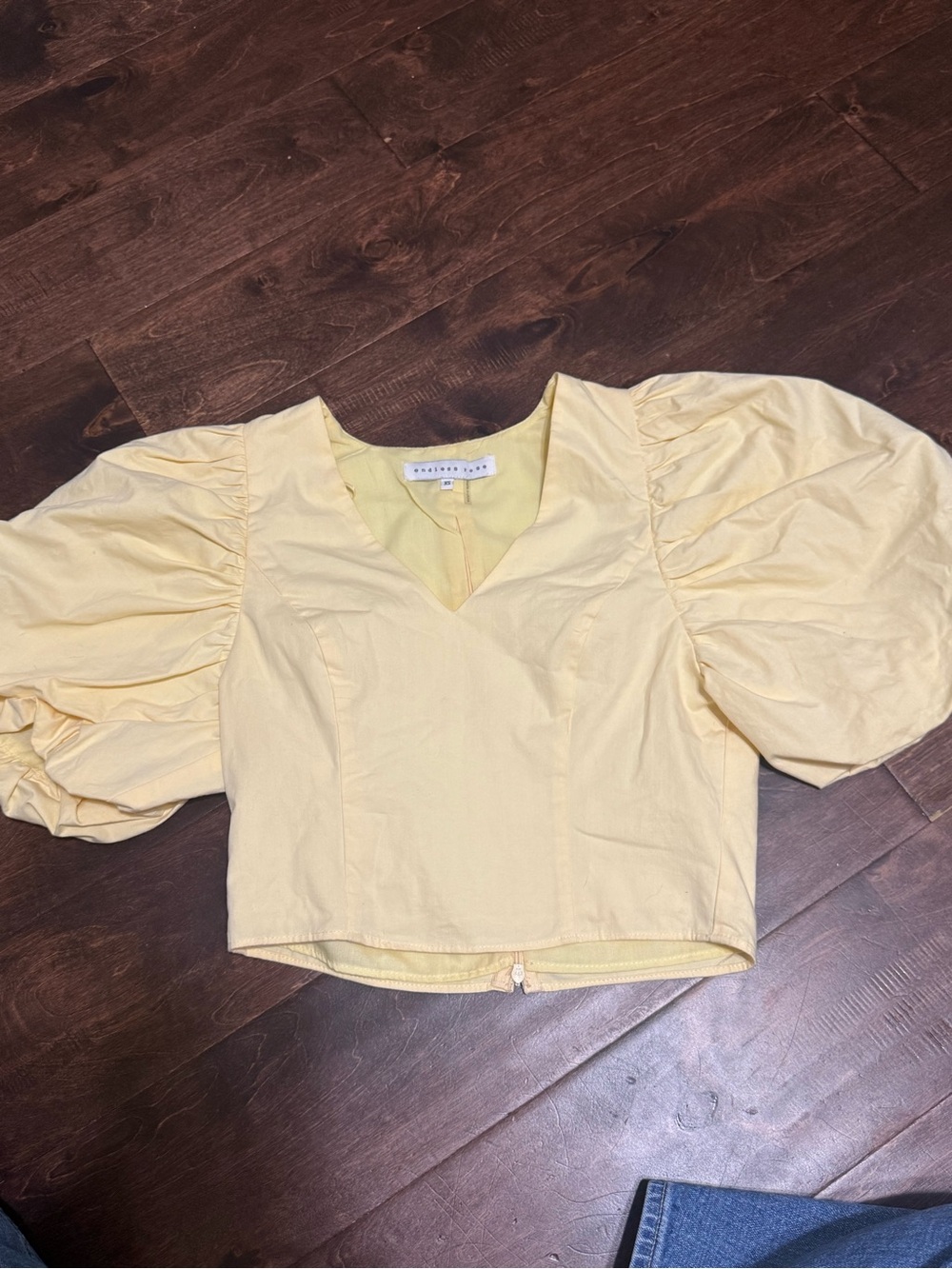 Endless Rose Pale Yellow Puff-Sleeve V-Neck Crop Top